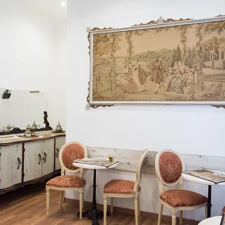 Alojamento de Acomodação e Pequeno-almoço Domus Giulia