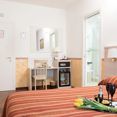 Domus Giulia 4*