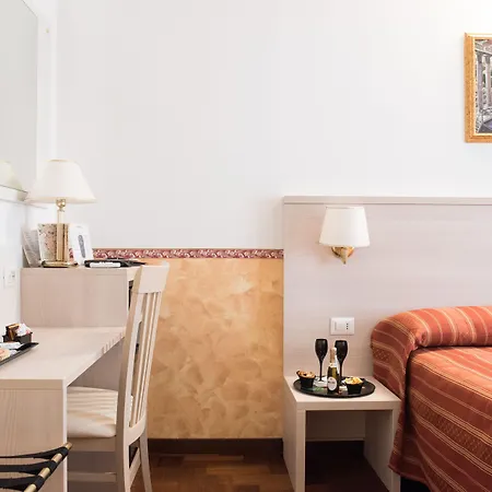 Domus Giulia Bed & Breakfast