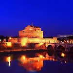 Domus Giulia Bed & Breakfast