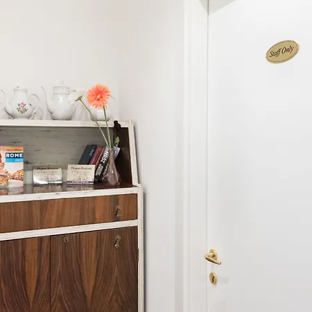 多莫斯朱利亚住宿加早餐旅馆 4*