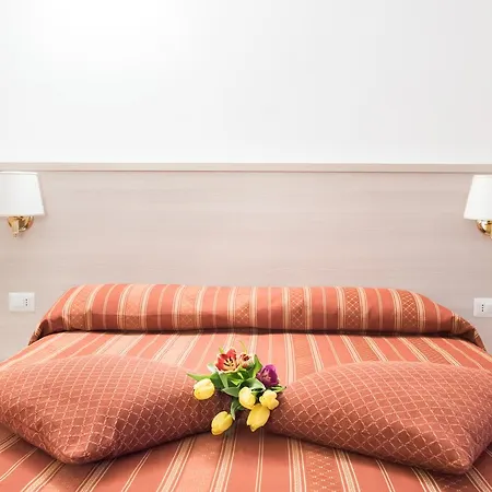 多莫斯朱利亚住宿加早餐旅馆 住宿加早餐酒店